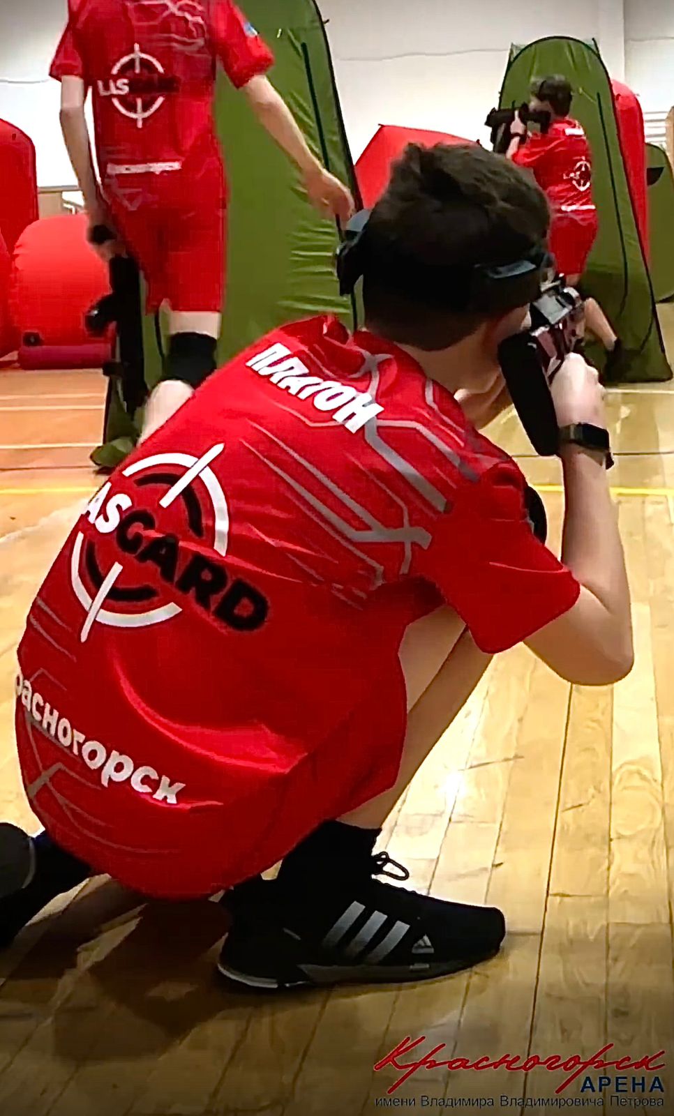 LasGard - лазертаг на Красногорск Арене.