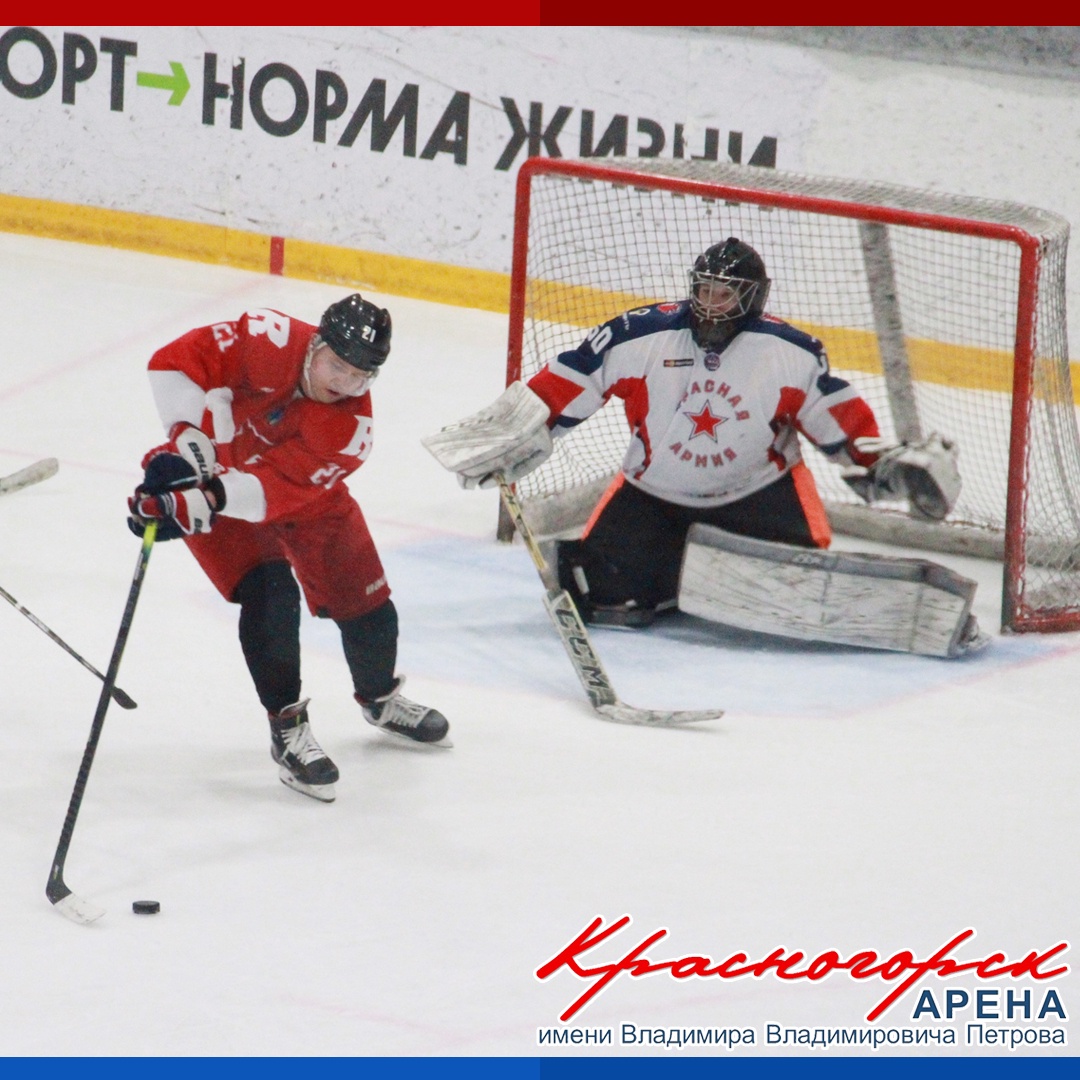 На "Красногорск Арене имени В.В.Петрова" прошли игры Чемпионата г.о. Красногорск по хоккею.